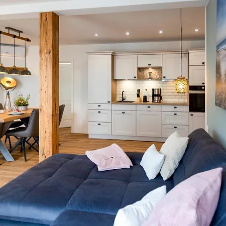 Apartament Landglueck 1 *